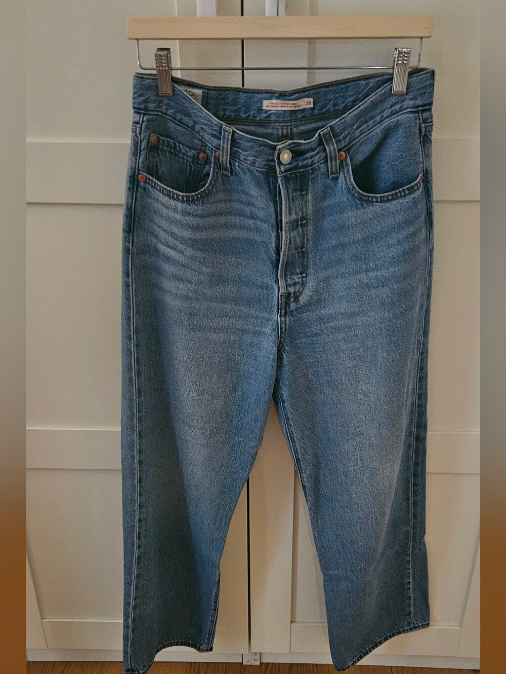 Levi's Ribcage Ankle Straight-Leg Jeans in Light Blue